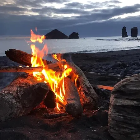 By The Sea Azores Сasa de vacaciones *