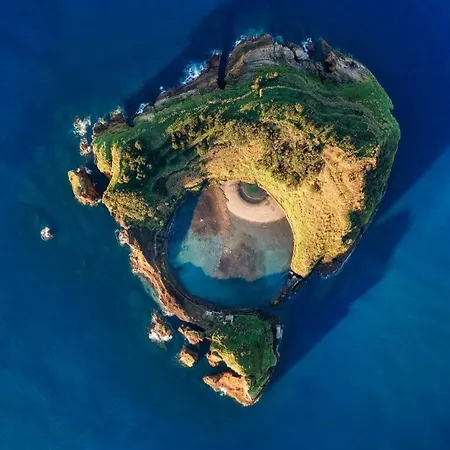 By The Sea Azores Сasa de vacaciones